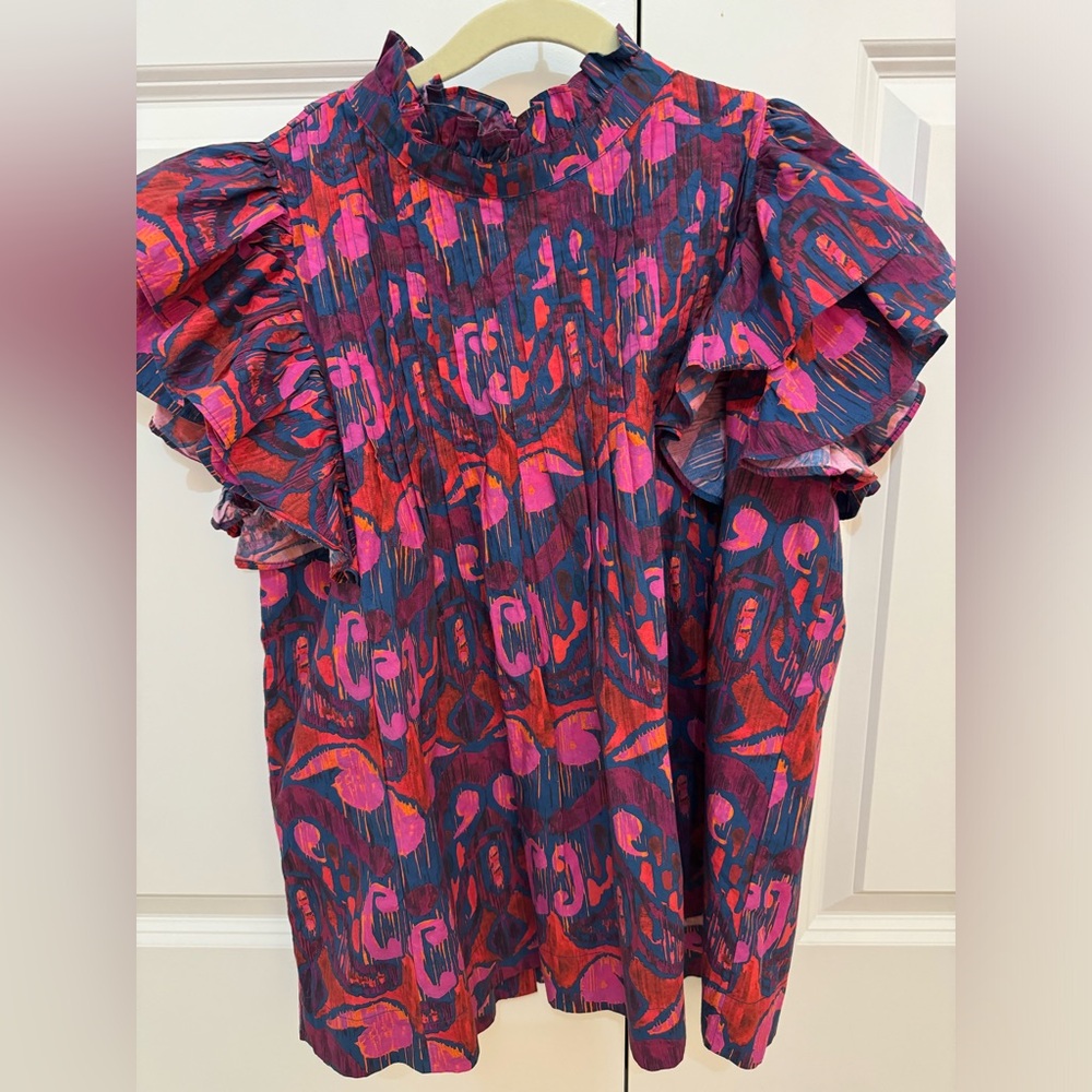 Oliphant sleeveless ruffle blouse. Size XS.